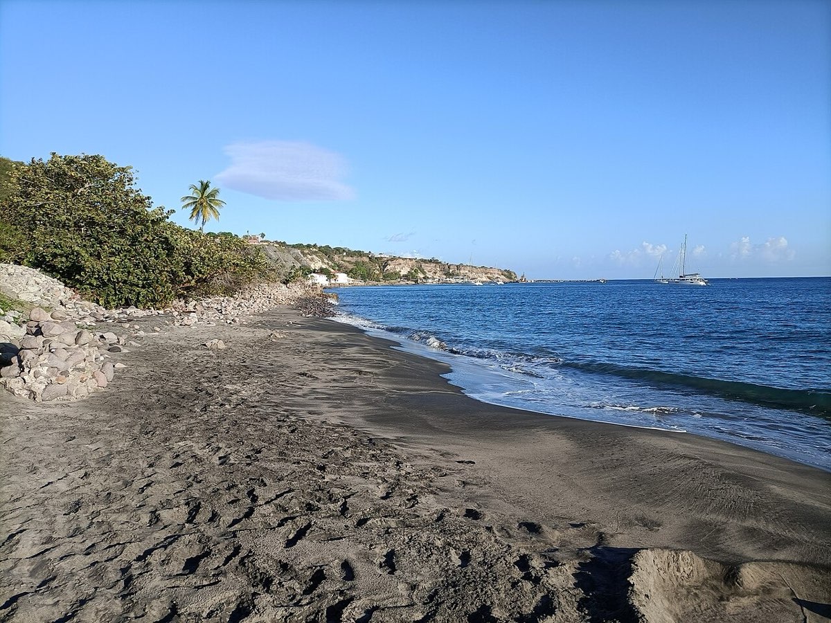 Oranje Bay Beach on Sint Eustatius